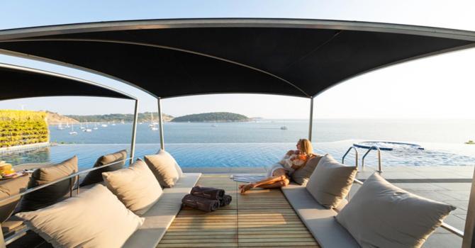Villa Thousand Cliffs Nai Harn Екстериор снимка