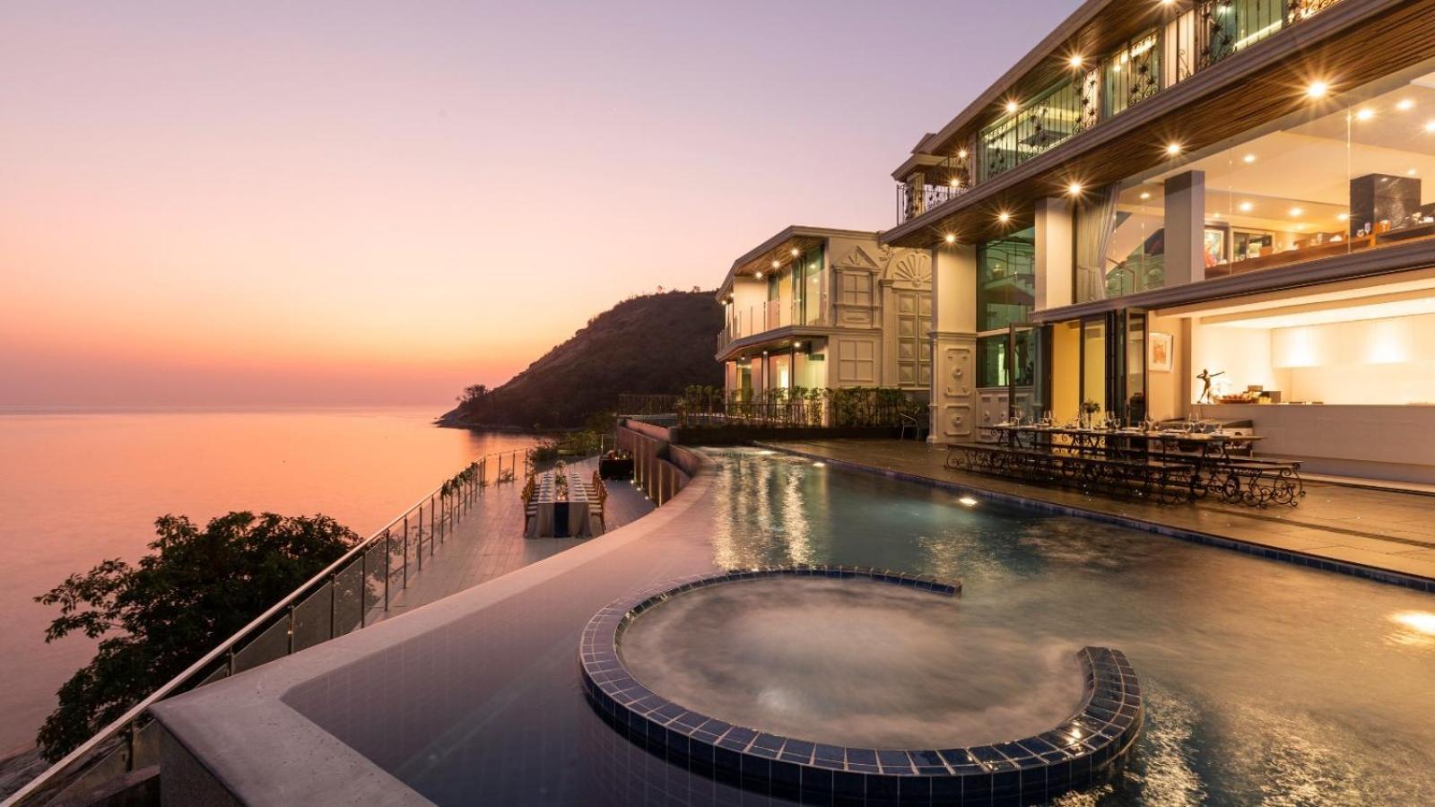 Villa Thousand Cliffs Nai Harn Екстериор снимка